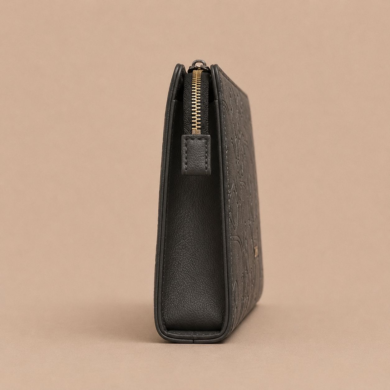 Dior Oblique Shadow Pouch
