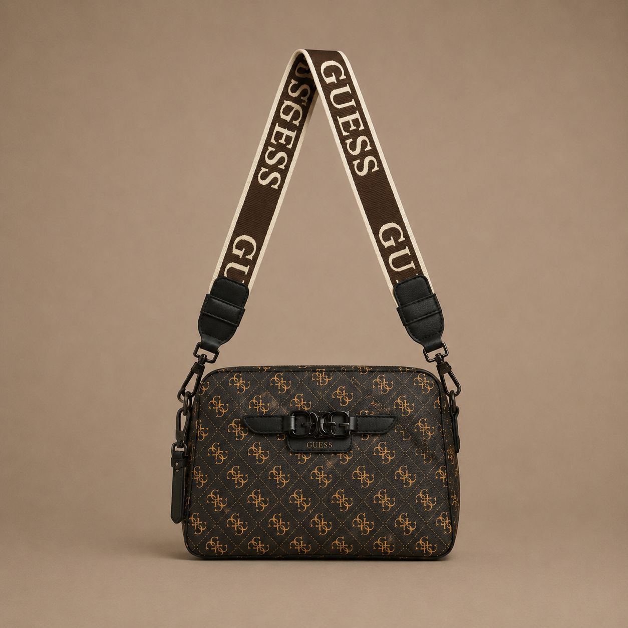 Guess Cordelia (Monogram Brown)