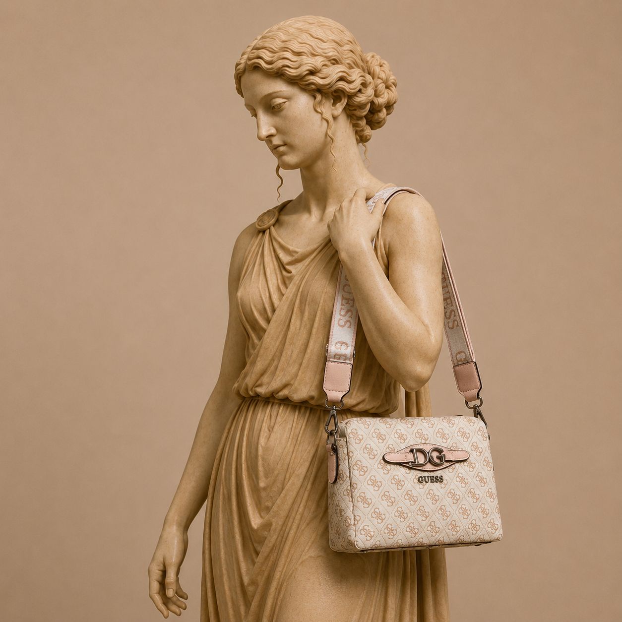 Guess Cordelia (Pink)