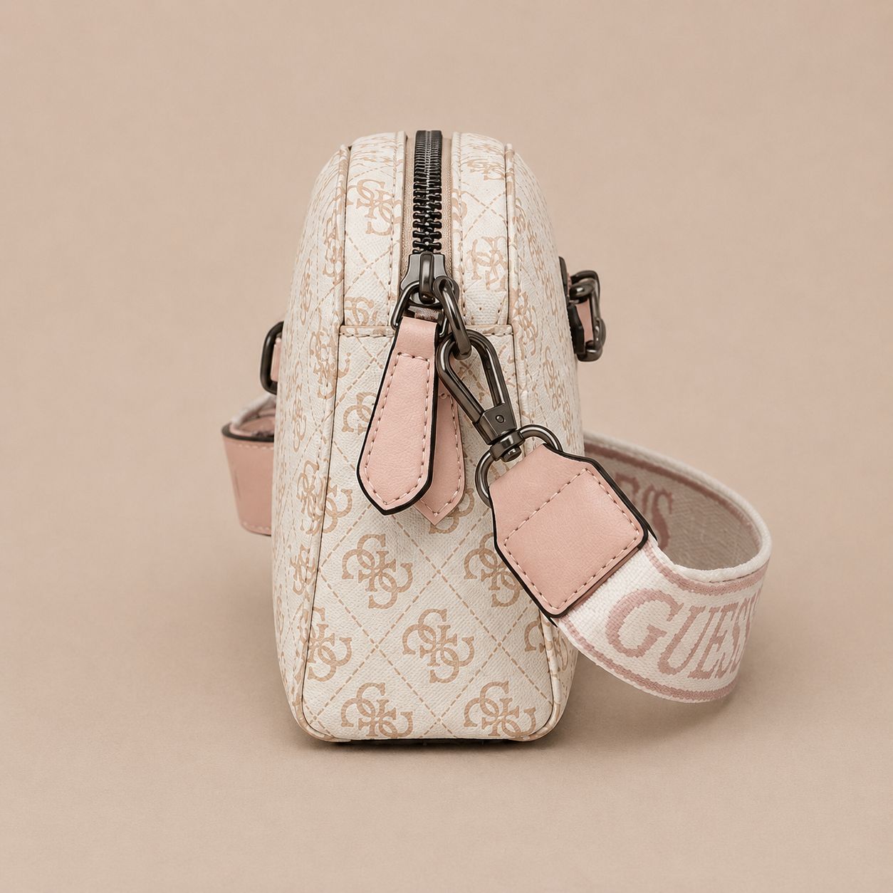 Guess Cordelia (Pink)