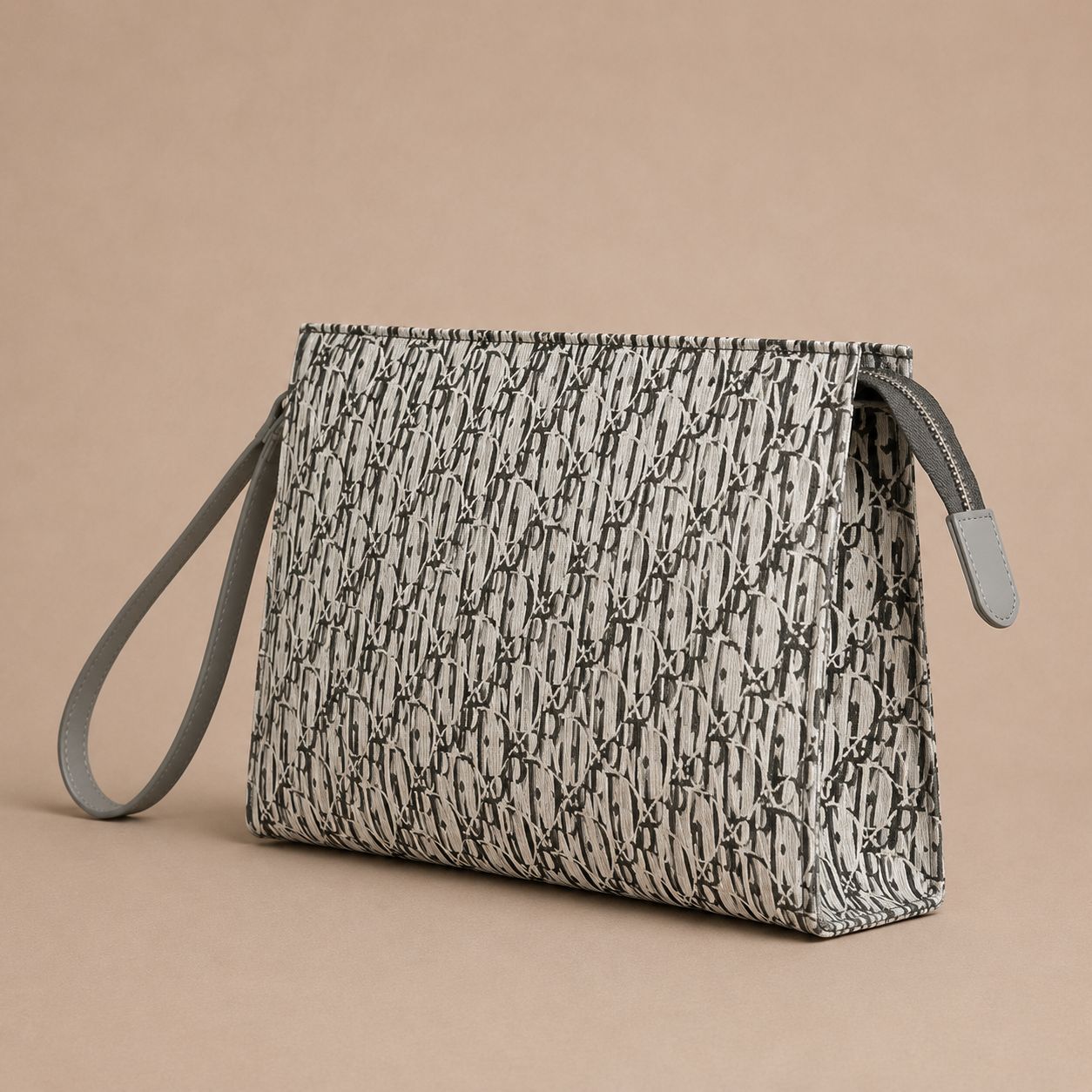 Voyage Clutch