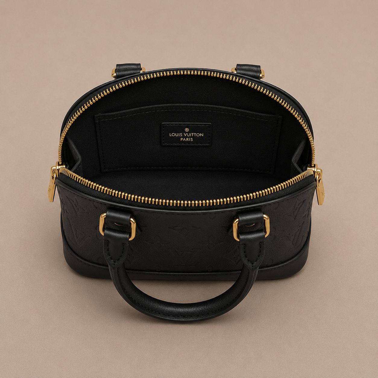 Louis Vuitto Alma BB (Black)